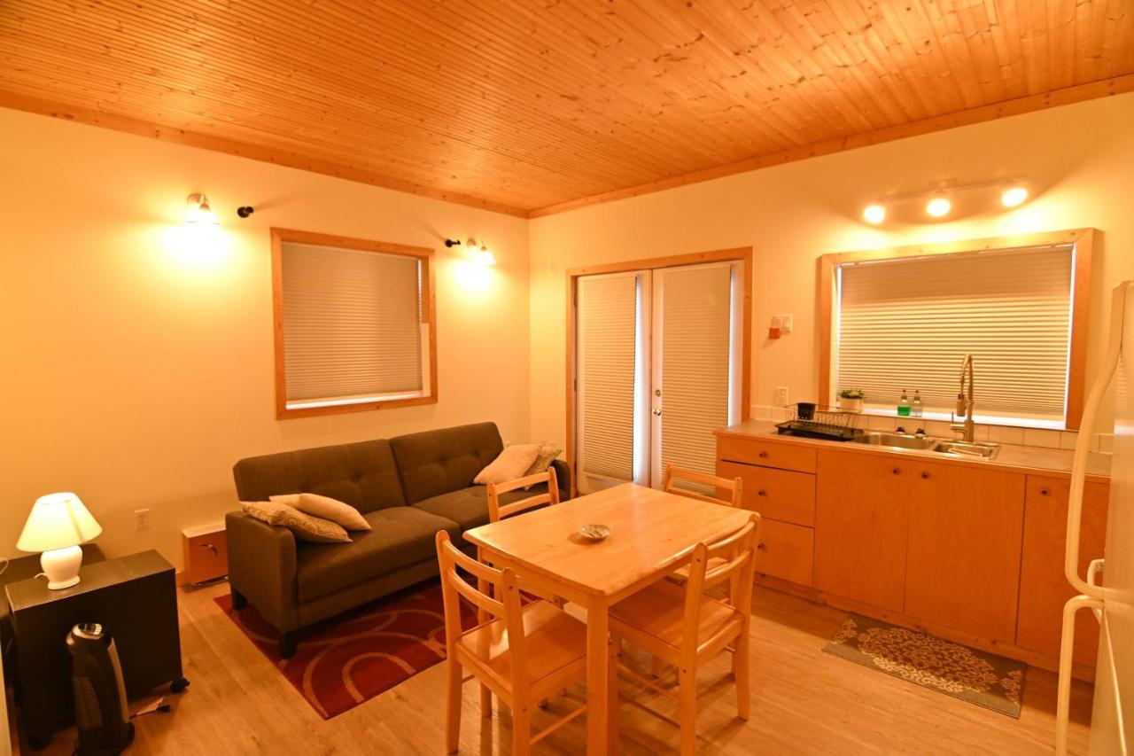 Kaleido Lodge Yukon Whitehorse Exterior photo